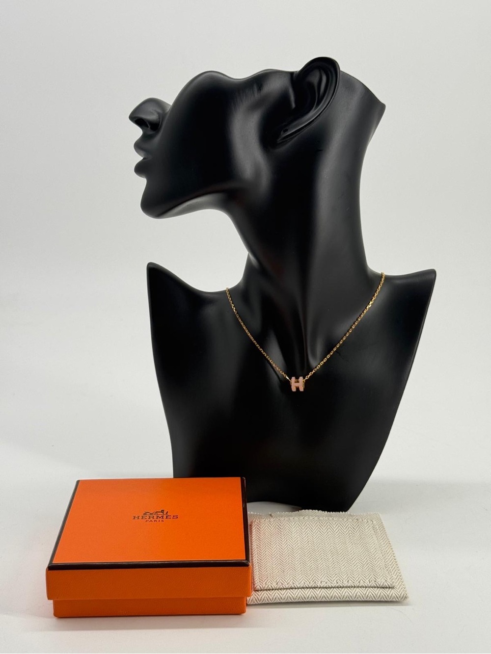 Hermes Mini Pop H pendant necklace pink